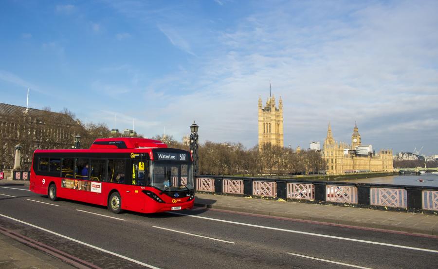  BYD Alexander Dennis Enviro200EV 2016 года  (фото 11 из 29)